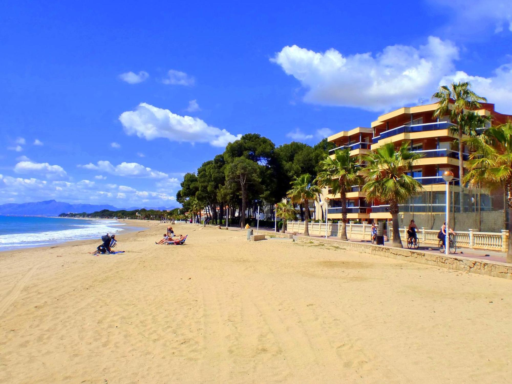 Rentalmar Sol De Espana - Mas D'En Gran กัมบริลส์ ภายนอก รูปภาพ