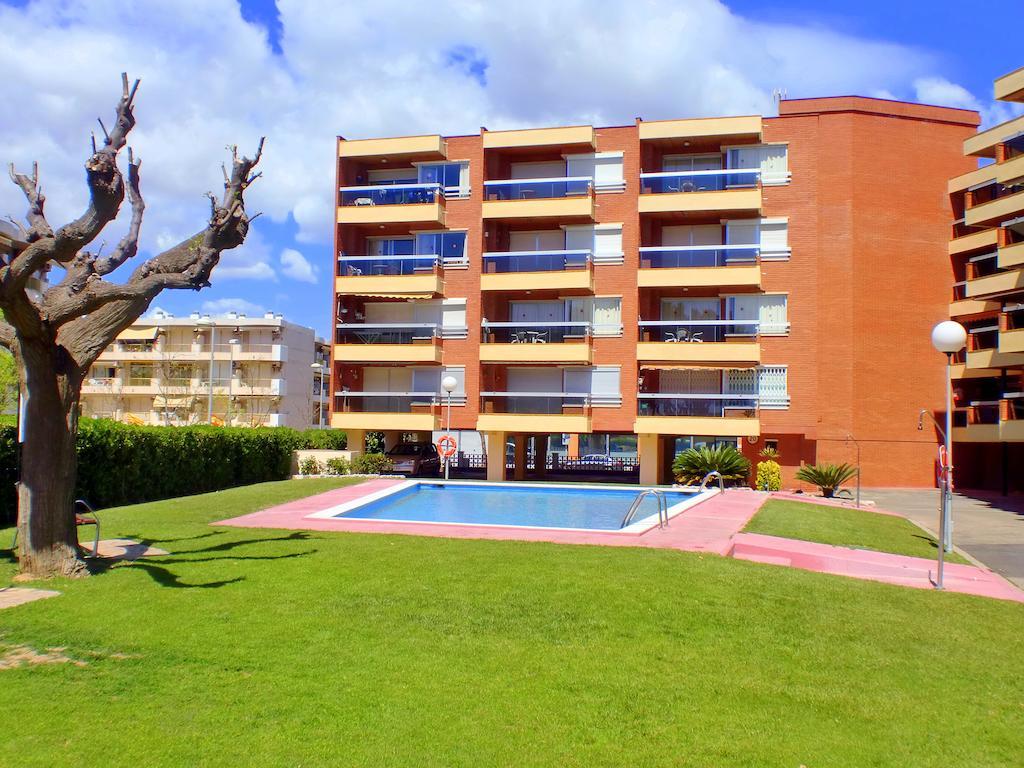 Rentalmar Sol De Espana - Mas D'En Gran กัมบริลส์ ภายนอก รูปภาพ