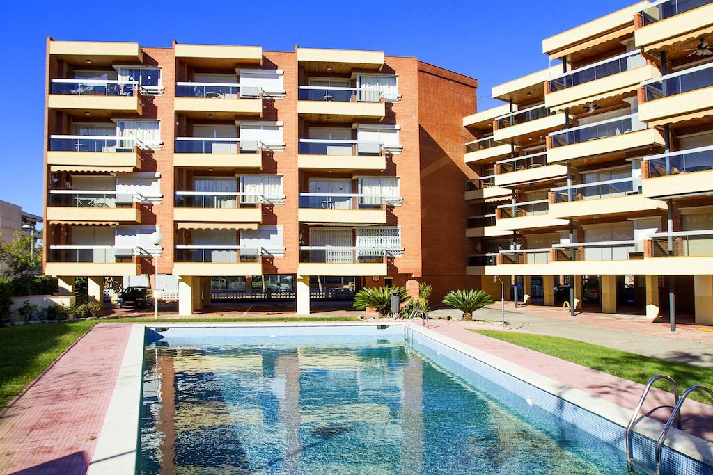 Rentalmar Sol De Espana - Mas D'En Gran กัมบริลส์ ภายนอก รูปภาพ